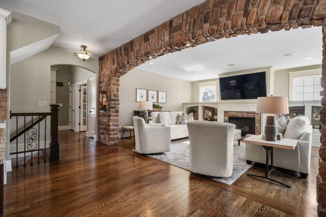 9338 Deer Path Court, Powell, OH 43065