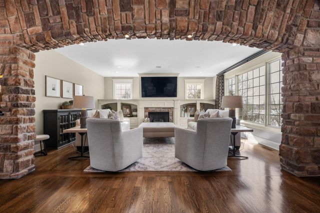 9338 Deer Path Court, Powell, OH 43065