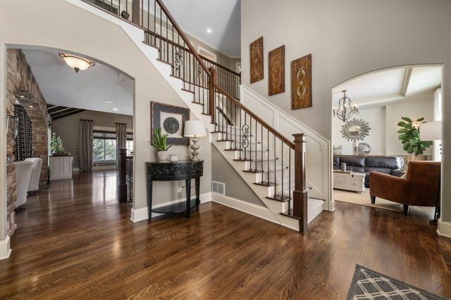 9338 Deer Path Court, Powell, OH 43065