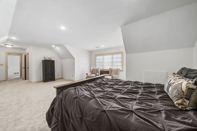 9338 Deer Path Court, Powell, OH 43065