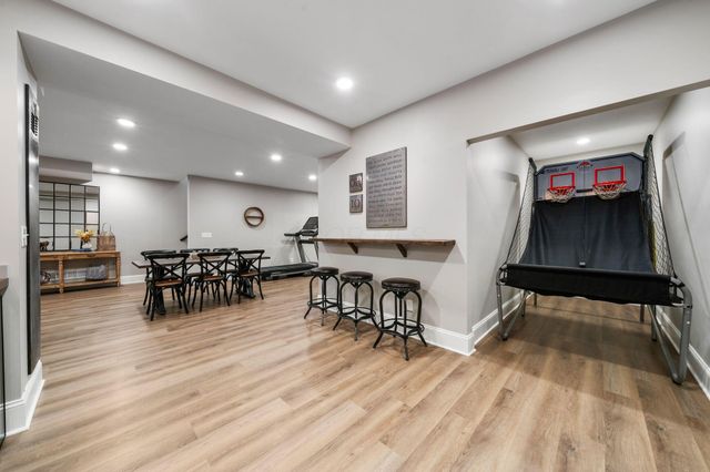 9338 Deer Path Court, Powell, OH 43065