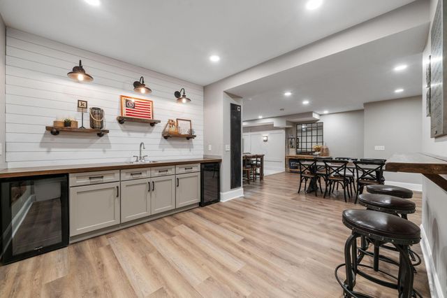 9338 Deer Path Court, Powell, OH 43065