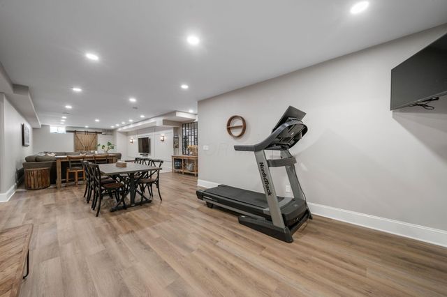 9338 Deer Path Court, Powell, OH 43065