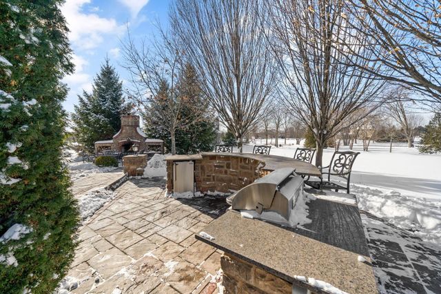 9338 Deer Path Court, Powell, OH 43065