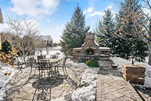 9338 Deer Path Court, Powell, OH 43065