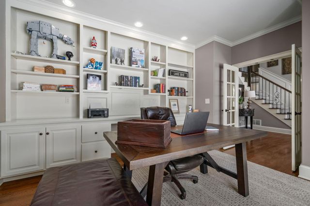 9338 Deer Path Court, Powell, OH 43065