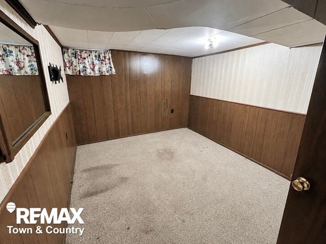 626 S Mckinley Road, Flushing, MI 48433