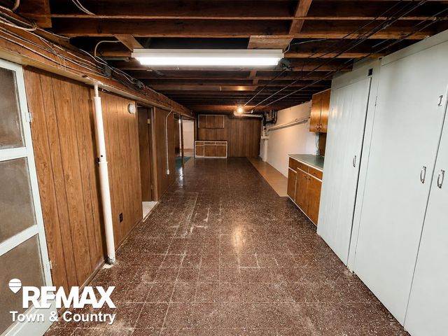 626 S Mckinley Road, Flushing, MI 48433