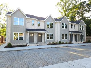 609 Fairview Ave Apt B, Murfreesboro, TN 37130
