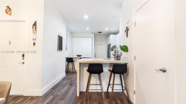 3889 Tree Top Dr 3889, Weston, FL 33332