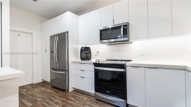 3889 Tree Top Dr 3889, Weston, FL 33332