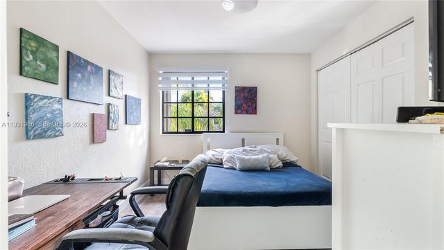 3889 Tree Top Dr 3889, Weston, FL 33332