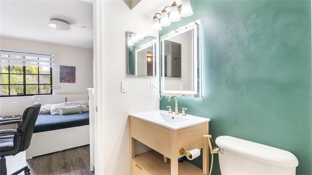 3889 Tree Top Dr 3889, Weston, FL 33332