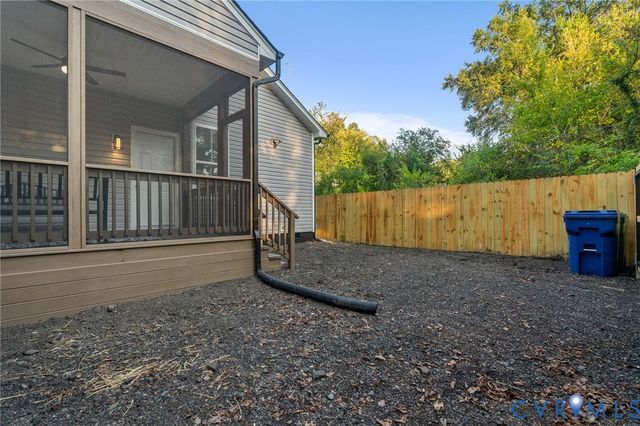 134 Clayton St, Petersburg, VA 23803