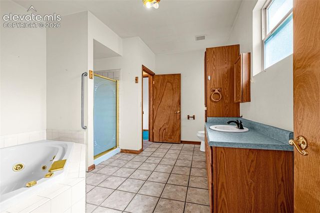 416 W Platte Avenue, Colorado Springs, CO 80905