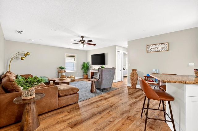 33 RIVERSIDE LANE, Palm Coast, FL 32164