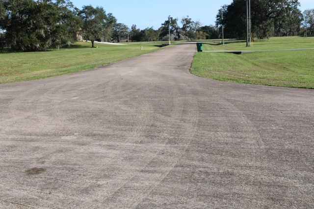 331 Green Pasture Court, Angleton, TX 77515