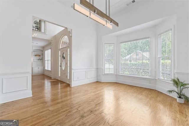 6915 Carmel Court, Suwanee, GA 30024