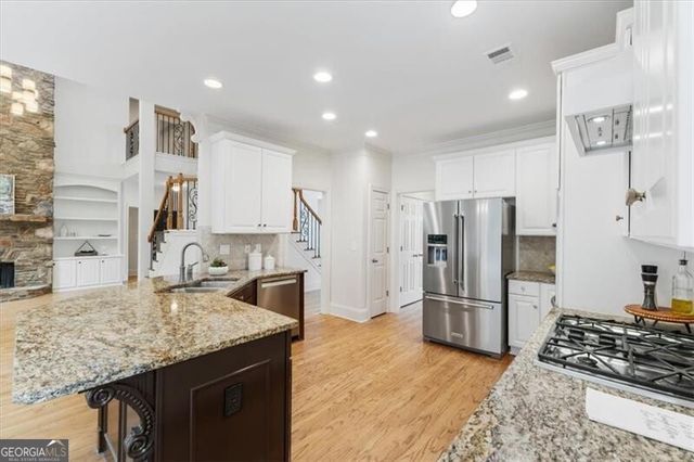 6915 Carmel Court, Suwanee, GA 30024