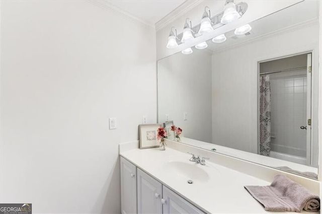 6915 Carmel Court, Suwanee, GA 30024