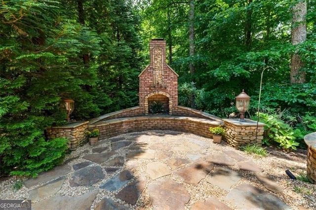 6915 Carmel Court, Suwanee, GA 30024