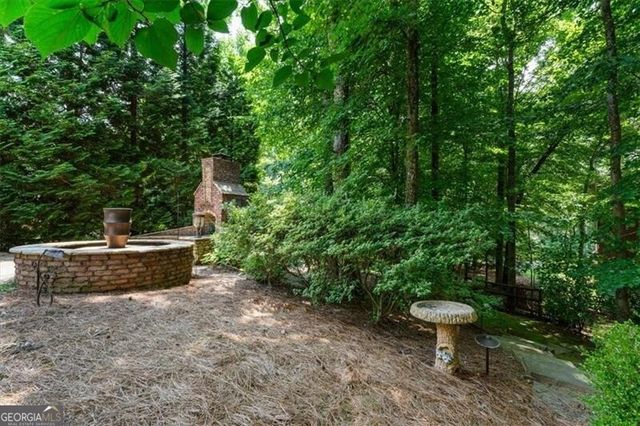 6915 Carmel Court, Suwanee, GA 30024
