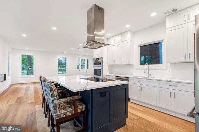 13711 JOYCE RD, Woodbridge, VA 22191