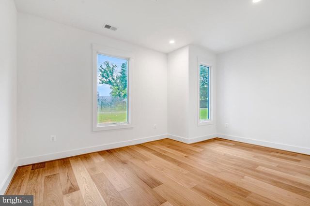 13711 JOYCE RD, Woodbridge, VA 22191