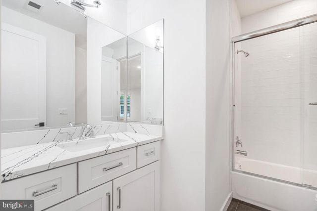 13711 JOYCE RD, Woodbridge, VA 22191