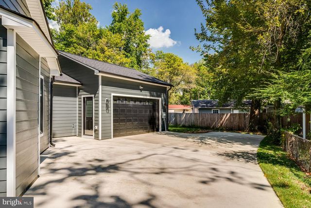 13711 JOYCE RD, Woodbridge, VA 22191