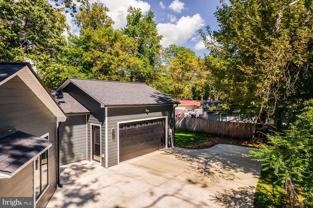 13711 JOYCE RD, Woodbridge, VA 22191