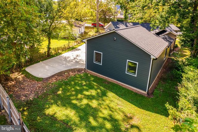 13711 JOYCE RD, Woodbridge, VA 22191