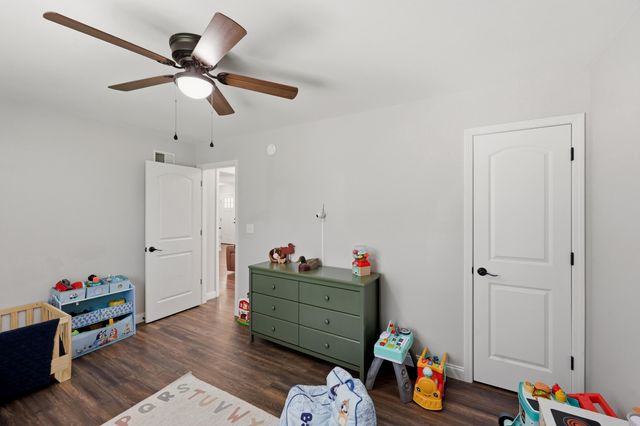 475 Flint Road, Waco, KY 40385