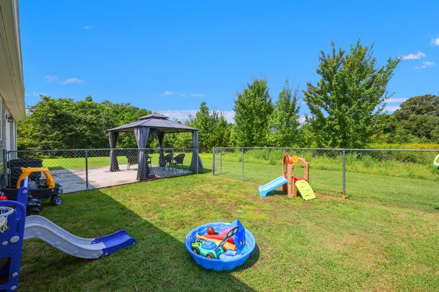 475 Flint Road, Waco, KY 40385