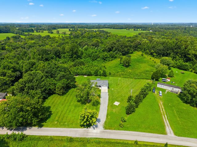 475 Flint Road, Waco, KY 40385