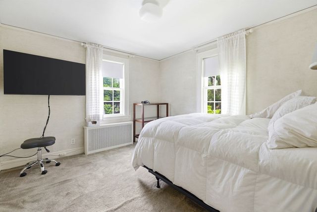 102 Oakdale Road, Newton, MA 02461