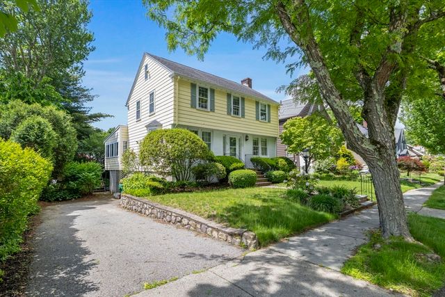 102 Oakdale Road, Newton, MA 02461