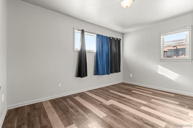 28632 Parkwood Street, Inkster, MI 48141