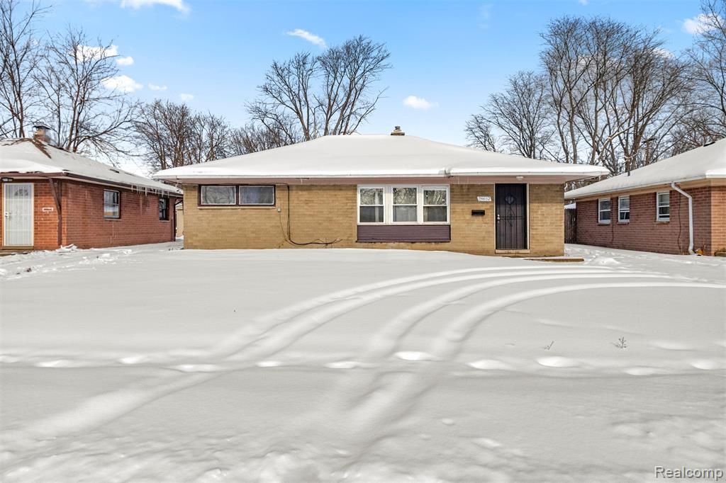 28632 Parkwood Street, Inkster, MI 48141
