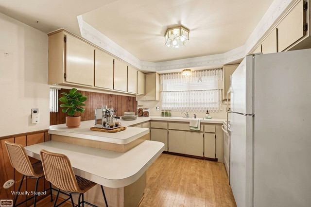 33725 Somerset Drive, Sterling Heights, MI 48312