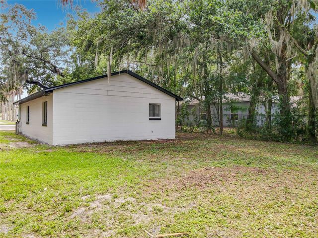 1220 W 3RD STREET, Sanford, FL 32771
