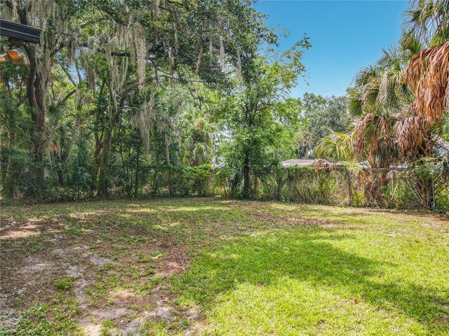 1220 W 3RD STREET, Sanford, FL 32771