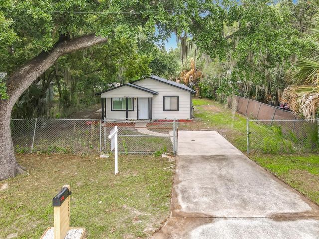 1220 W 3RD STREET, Sanford, FL 32771