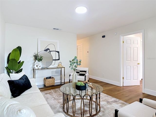 1220 W 3RD STREET, Sanford, FL 32771