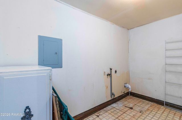 112 Beta Drive, Lafayette, LA 70506