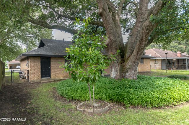112 Beta Drive, Lafayette, LA 70506