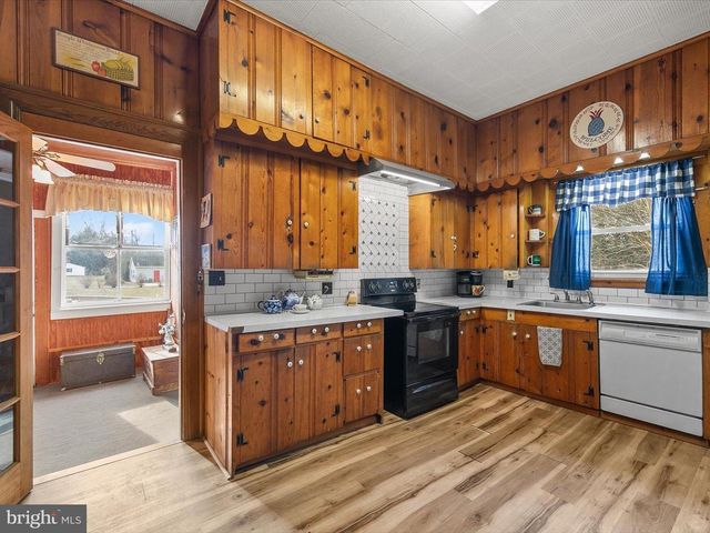 36 W CHURCH ST, Selbyville, DE 19975