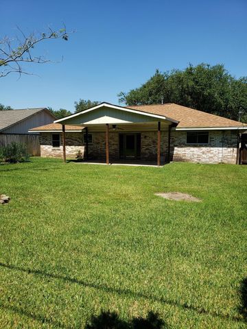 1129 E Rutgers Lane, Deer Park, TX 77536