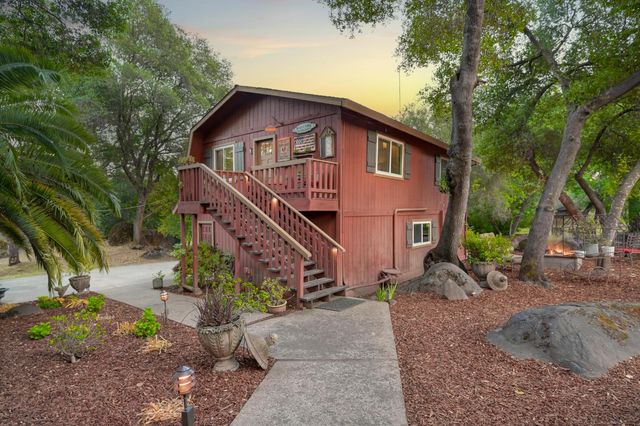 7333 Surette Ln, Loomis, CA 95650