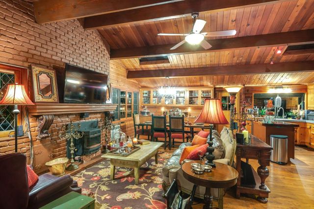 7333 Surette Ln, Loomis, CA 95650